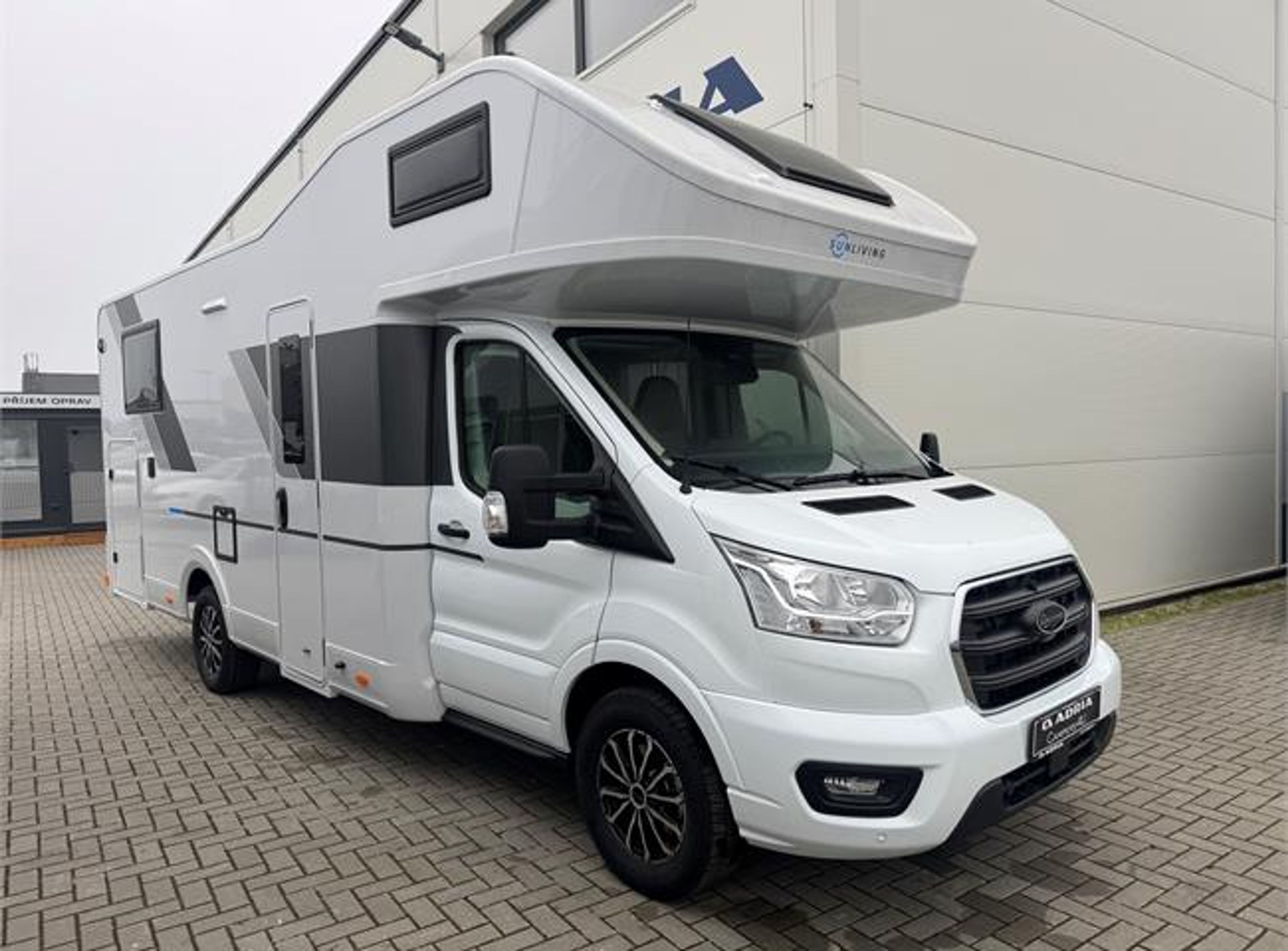 main caravan image