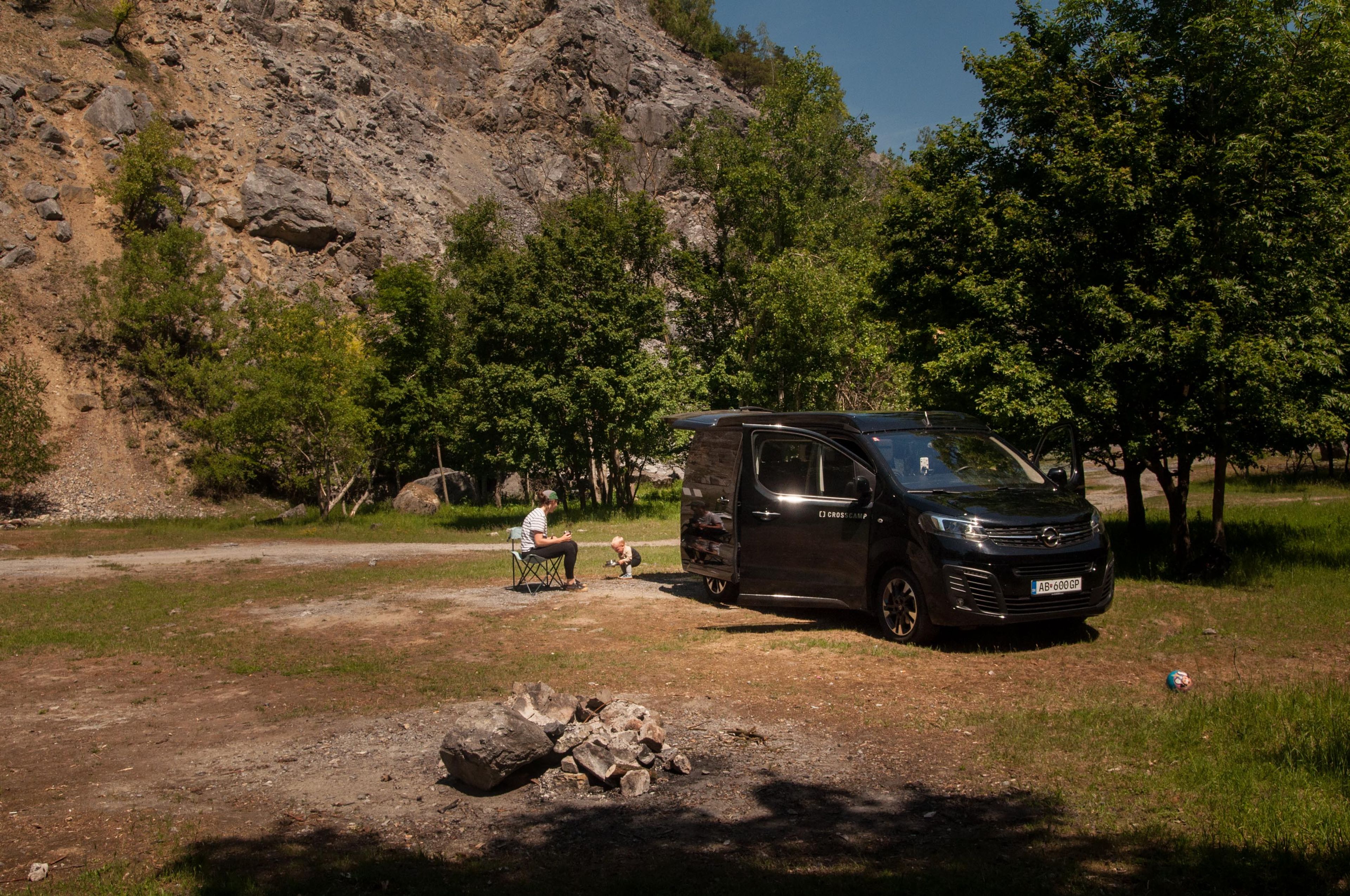 main caravan image