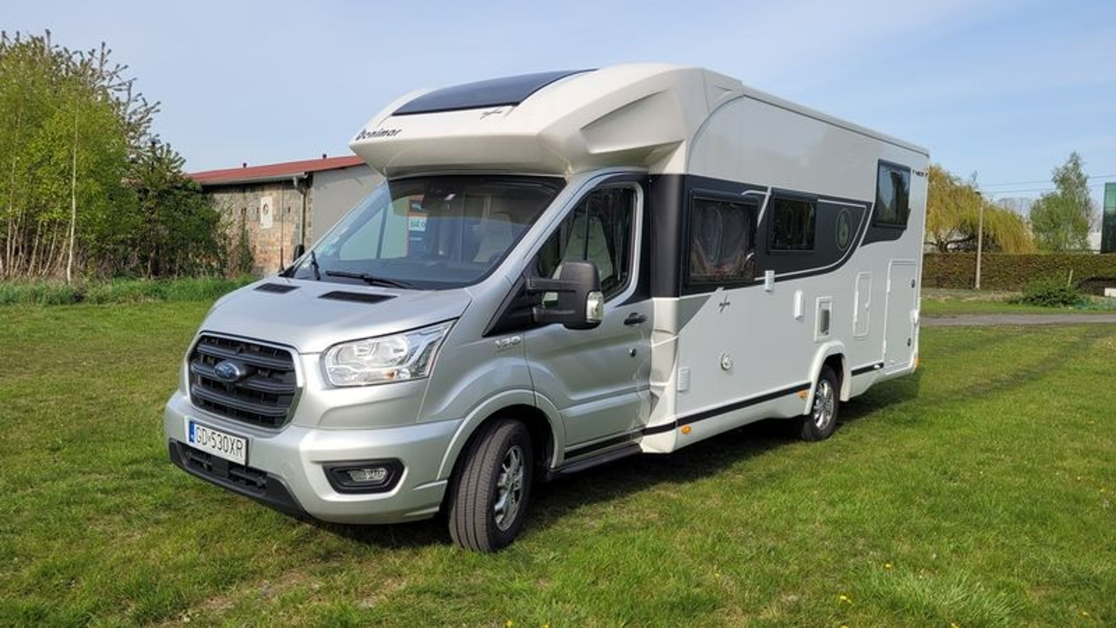 main caravan image
