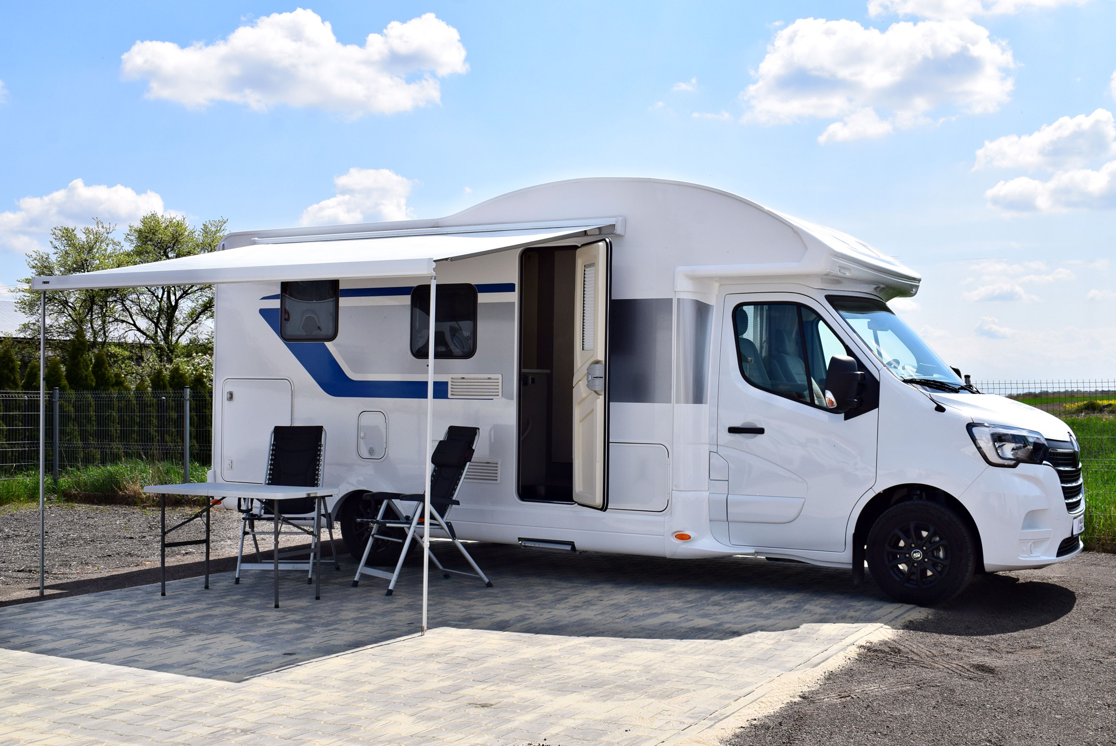 main caravan image