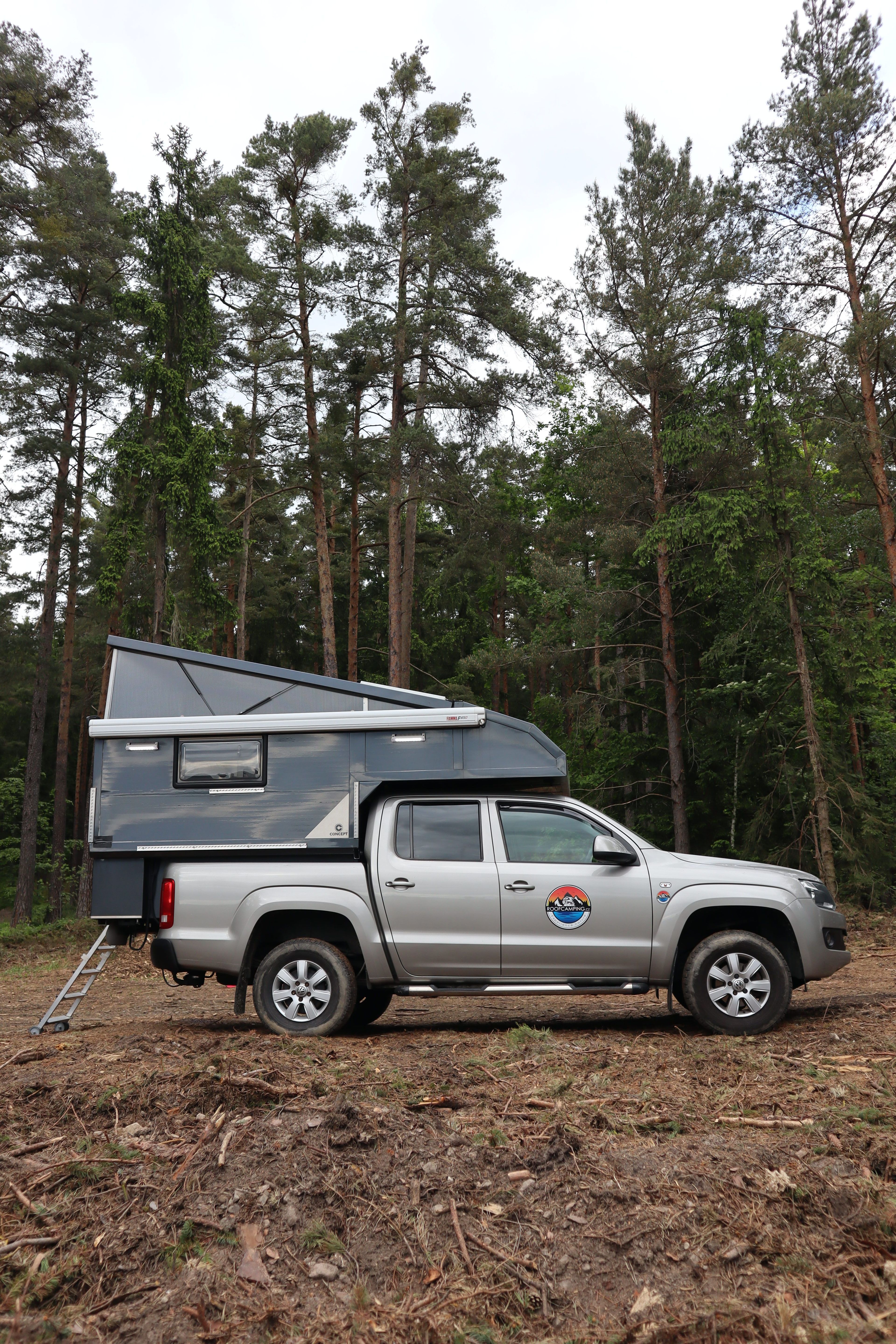 main caravan image