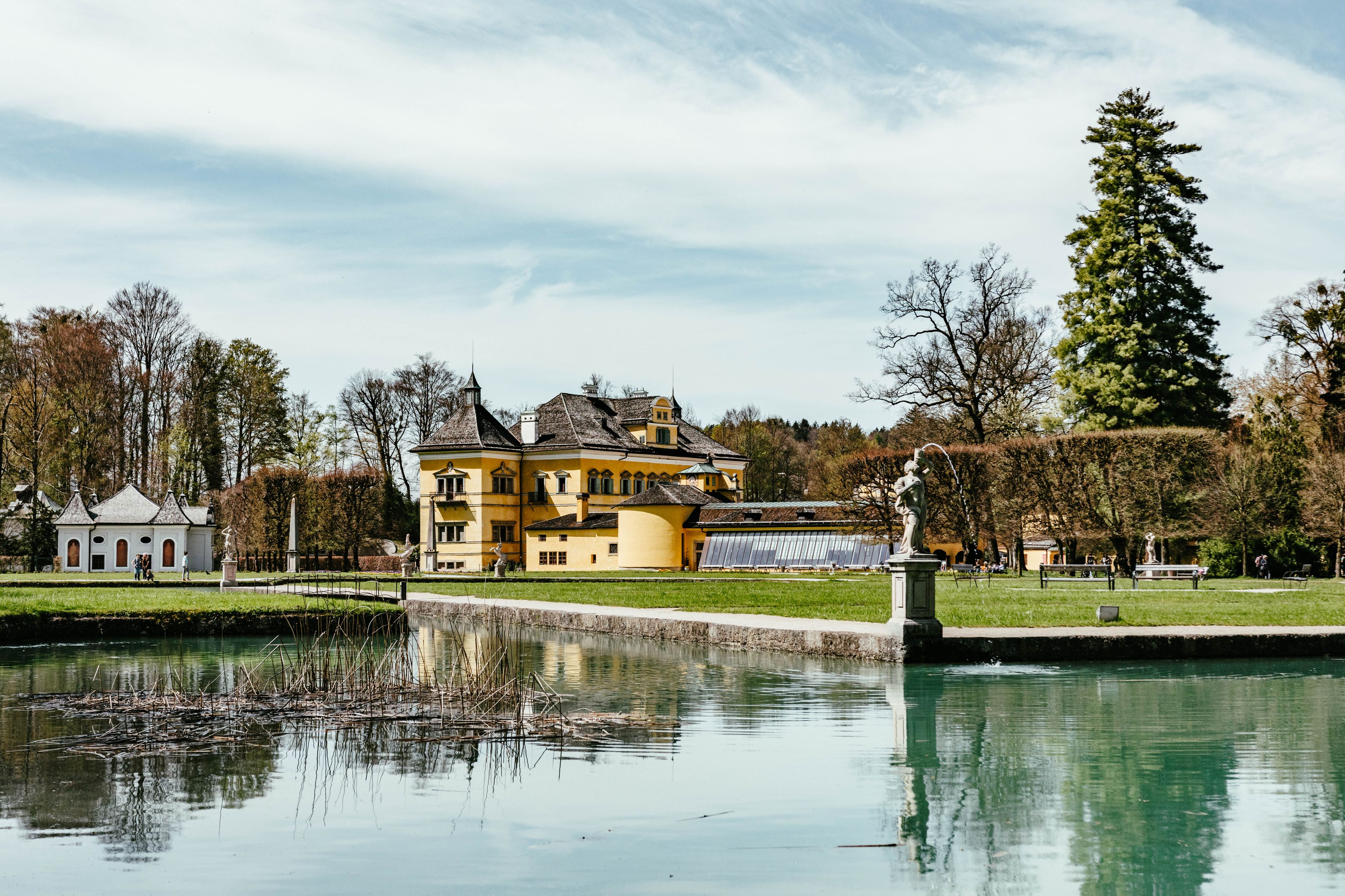 Okolí zámku Hellbrunn