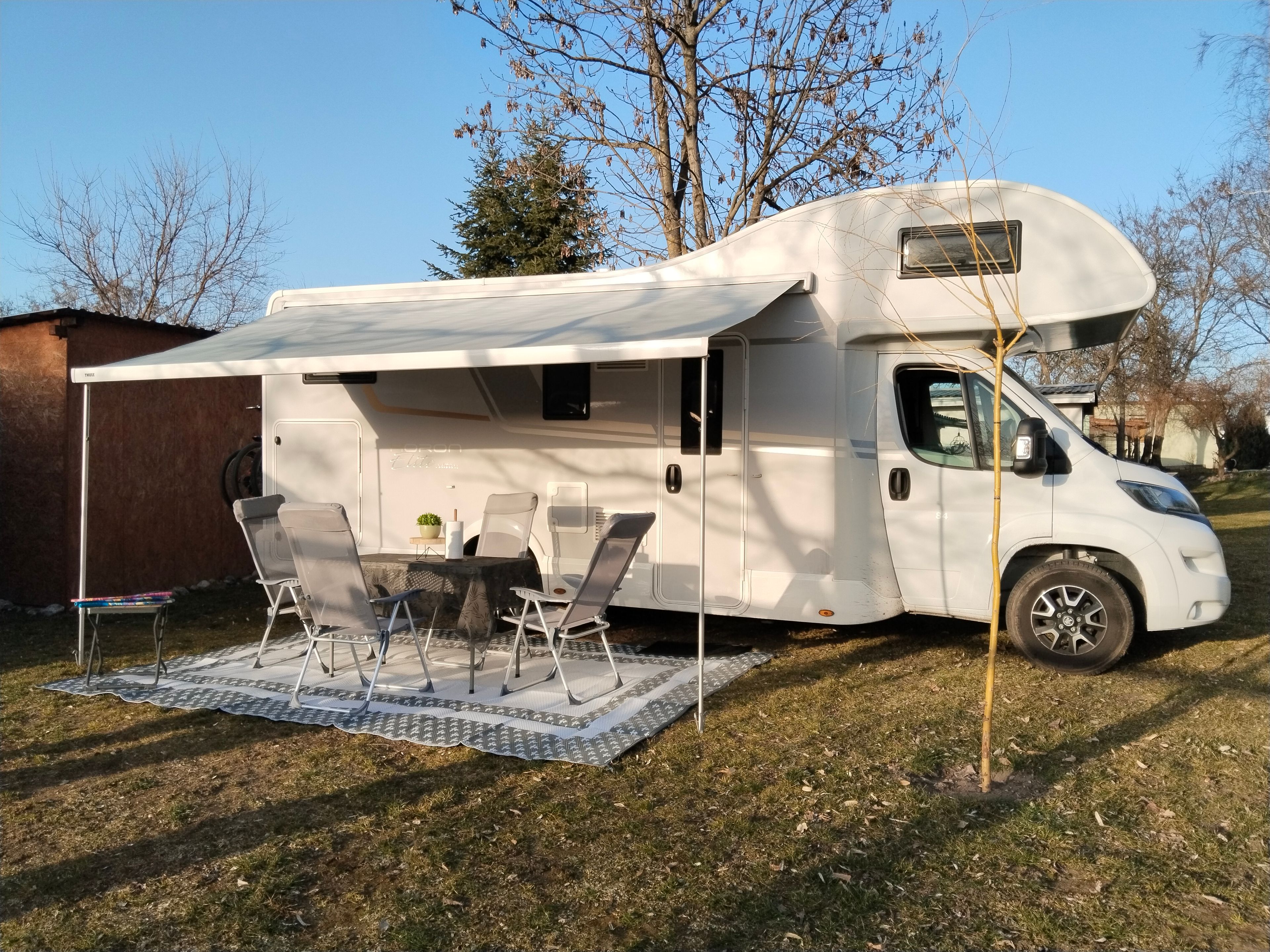 main caravan image