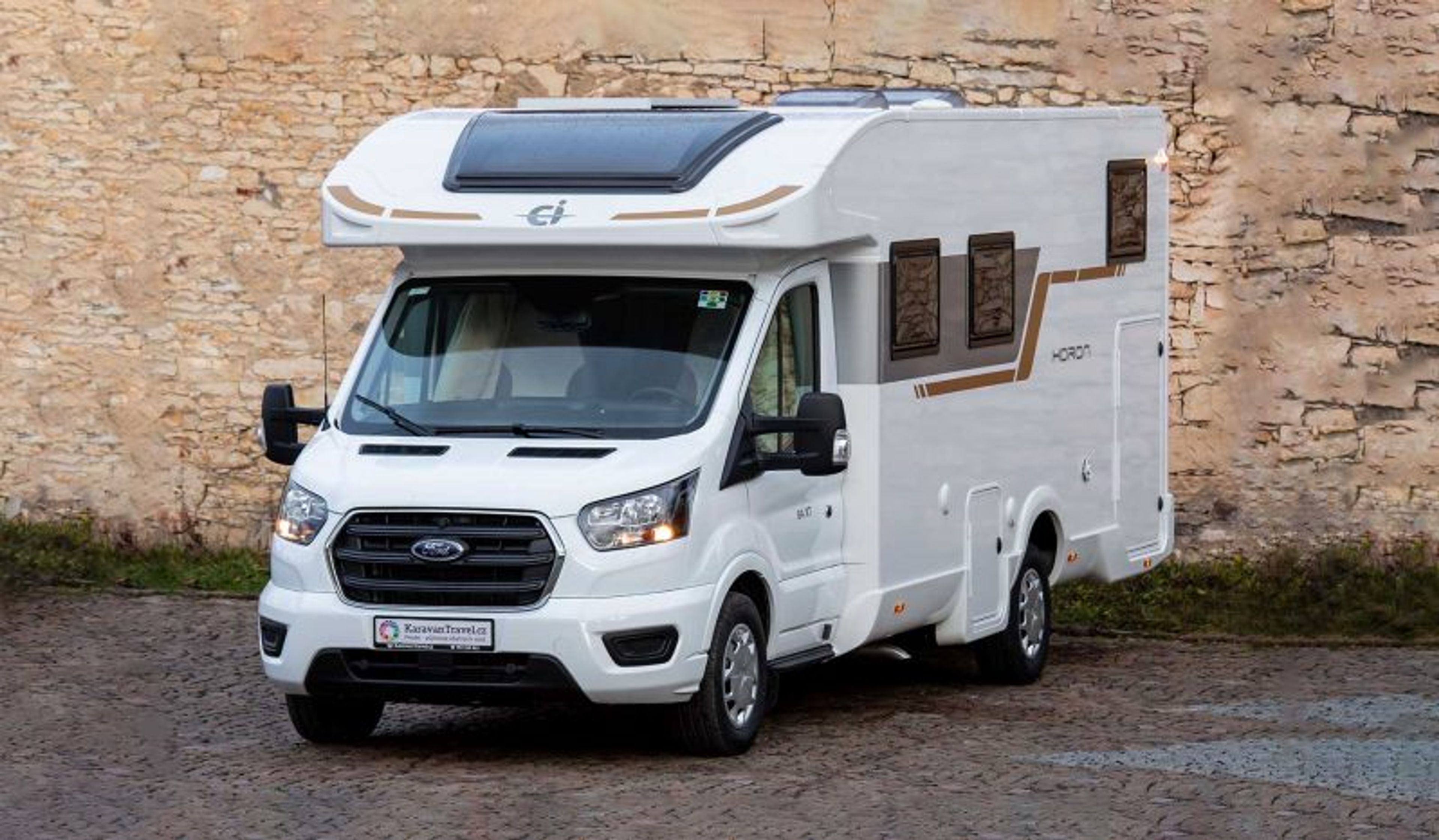 main caravan image