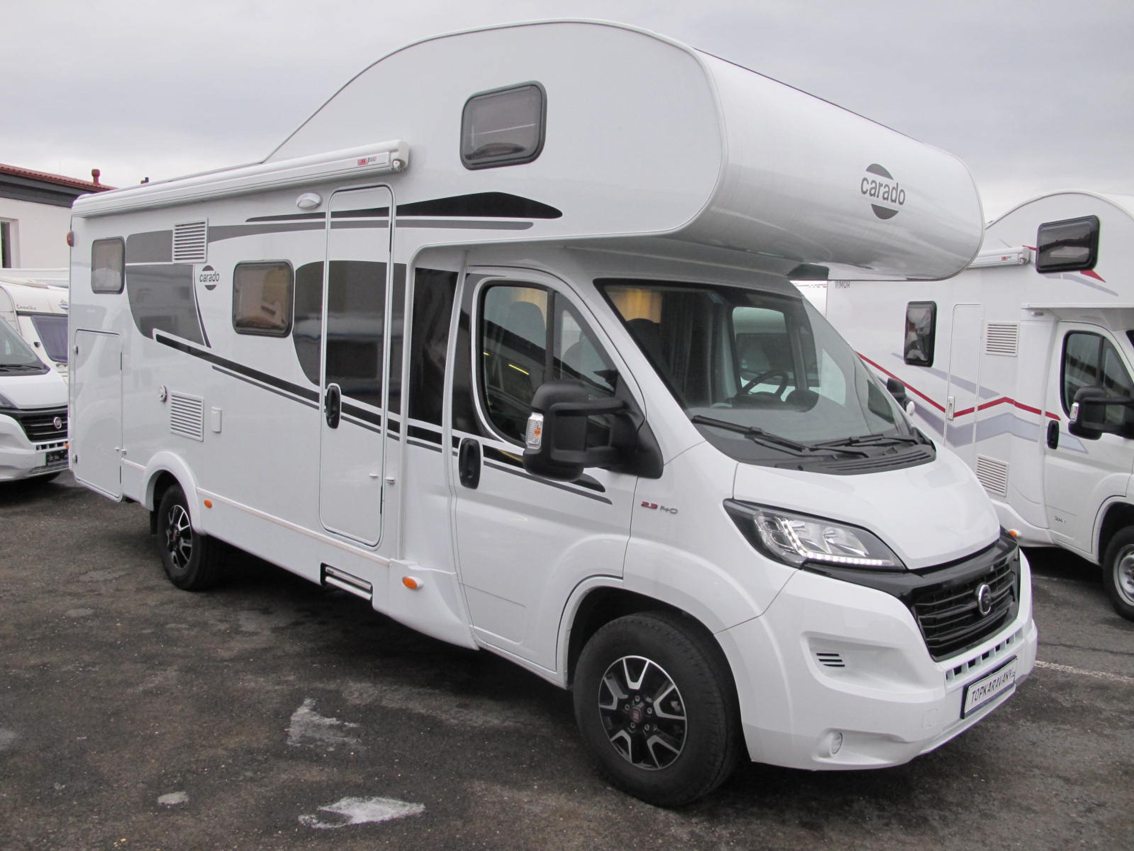main caravan image
