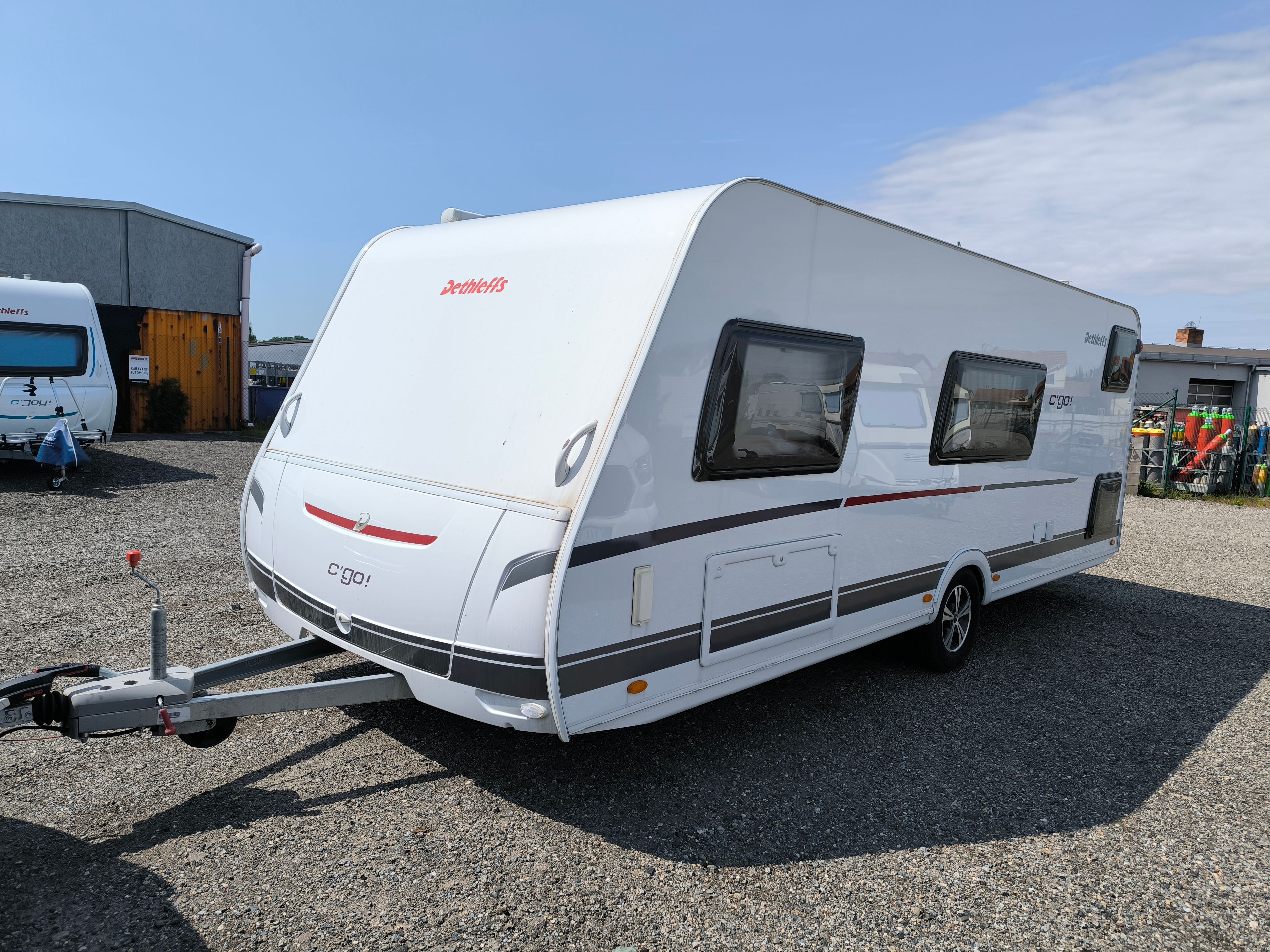 main caravan image