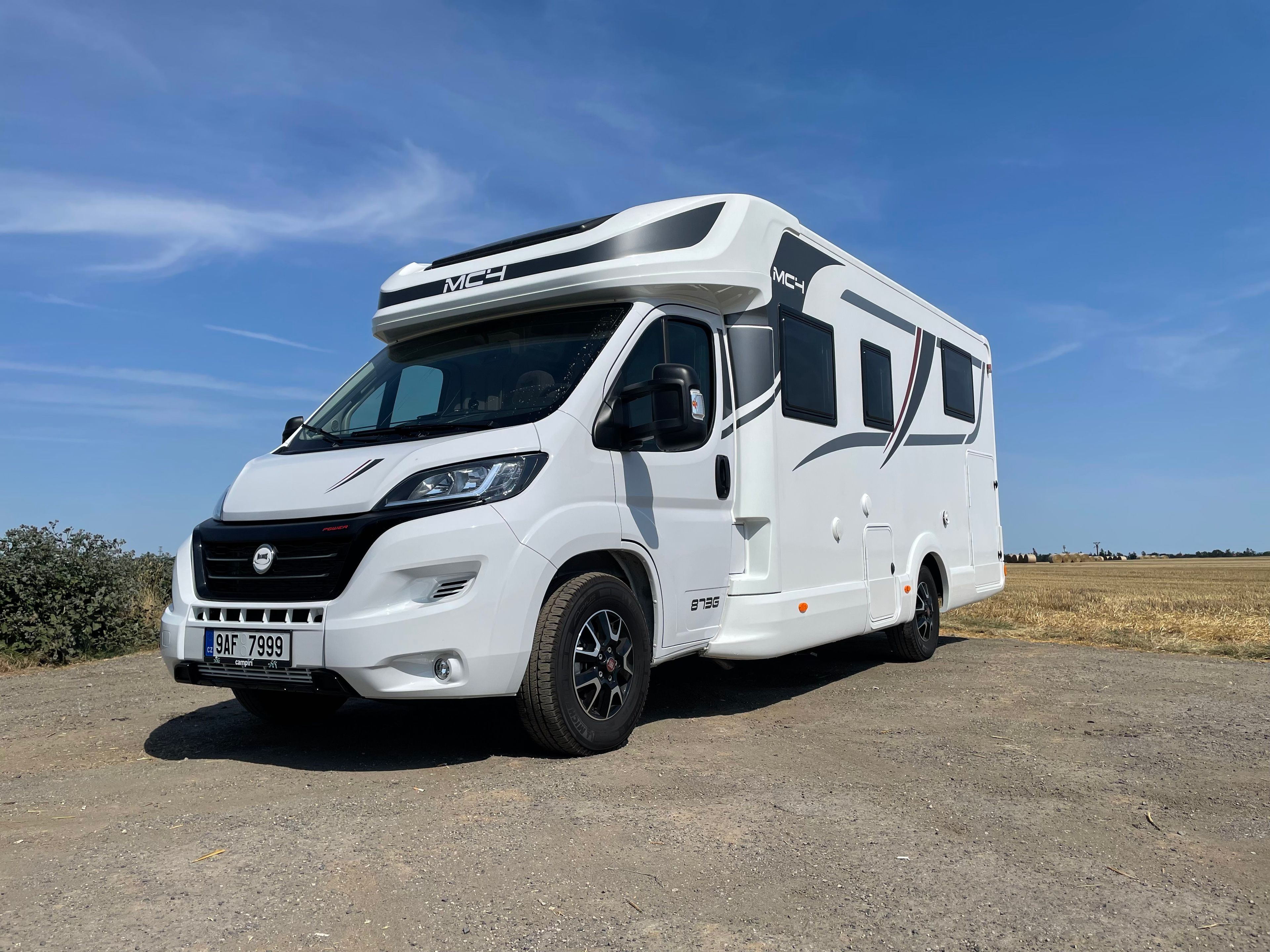 main caravan image