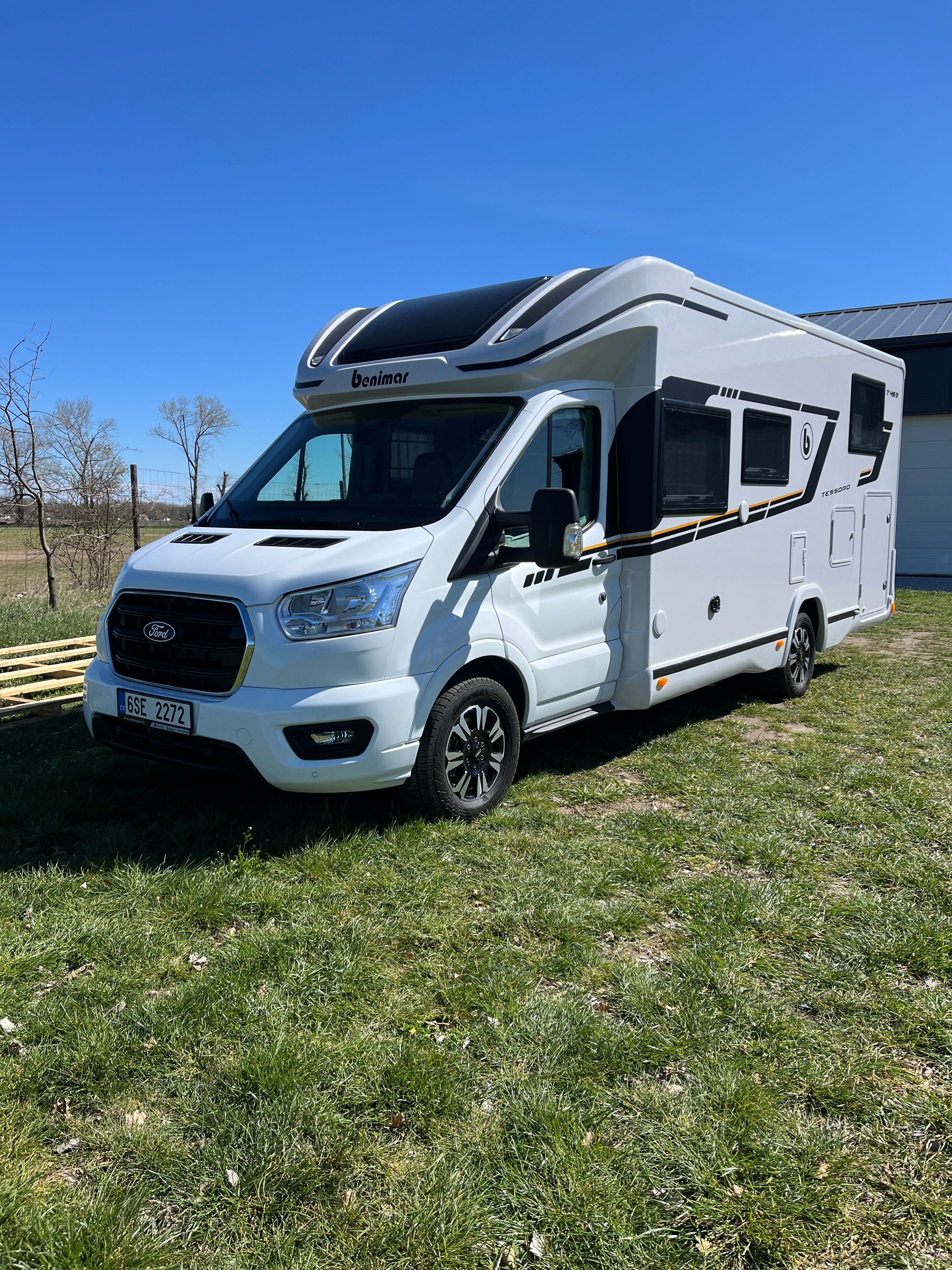 main caravan image