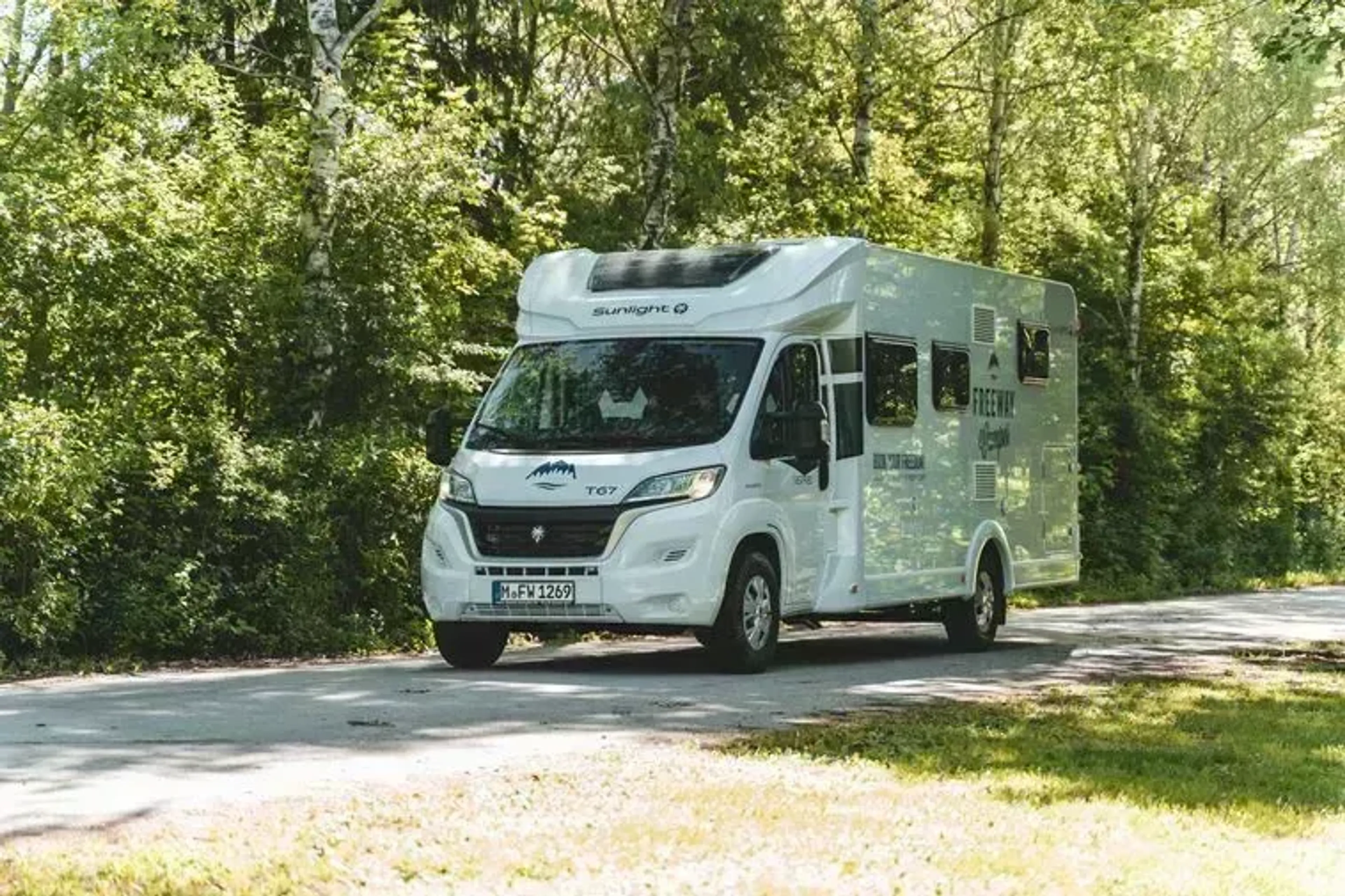 Teilintegriertes Wohnmobil mieten