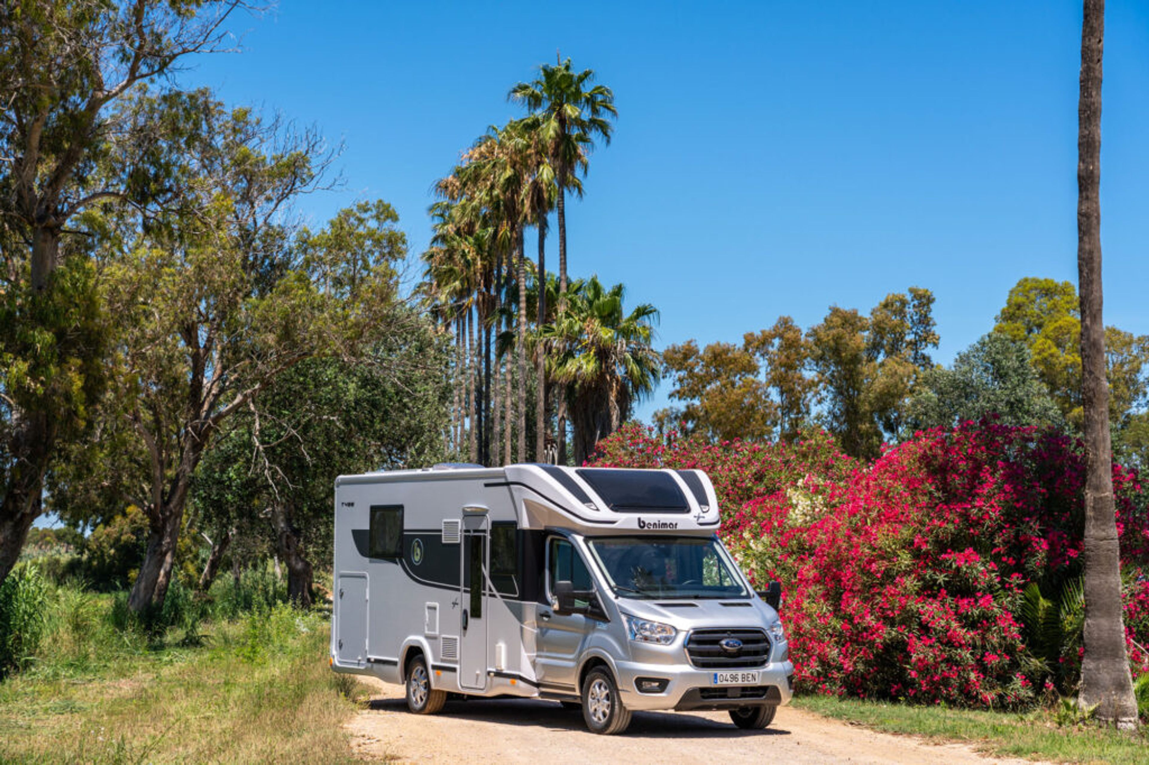 main caravan image