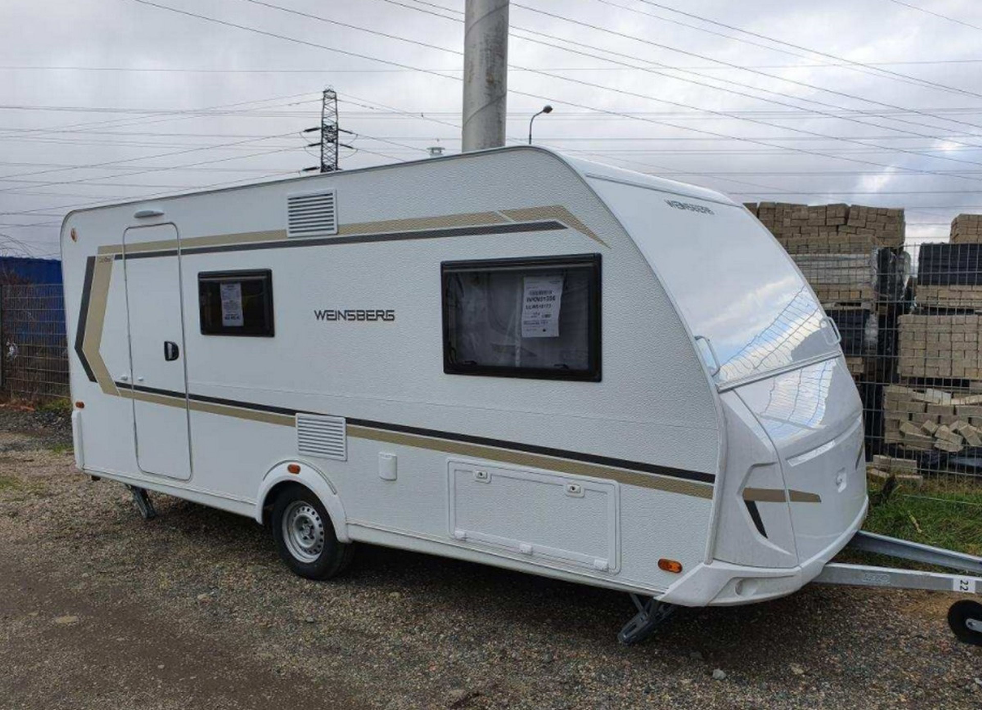 main caravan image