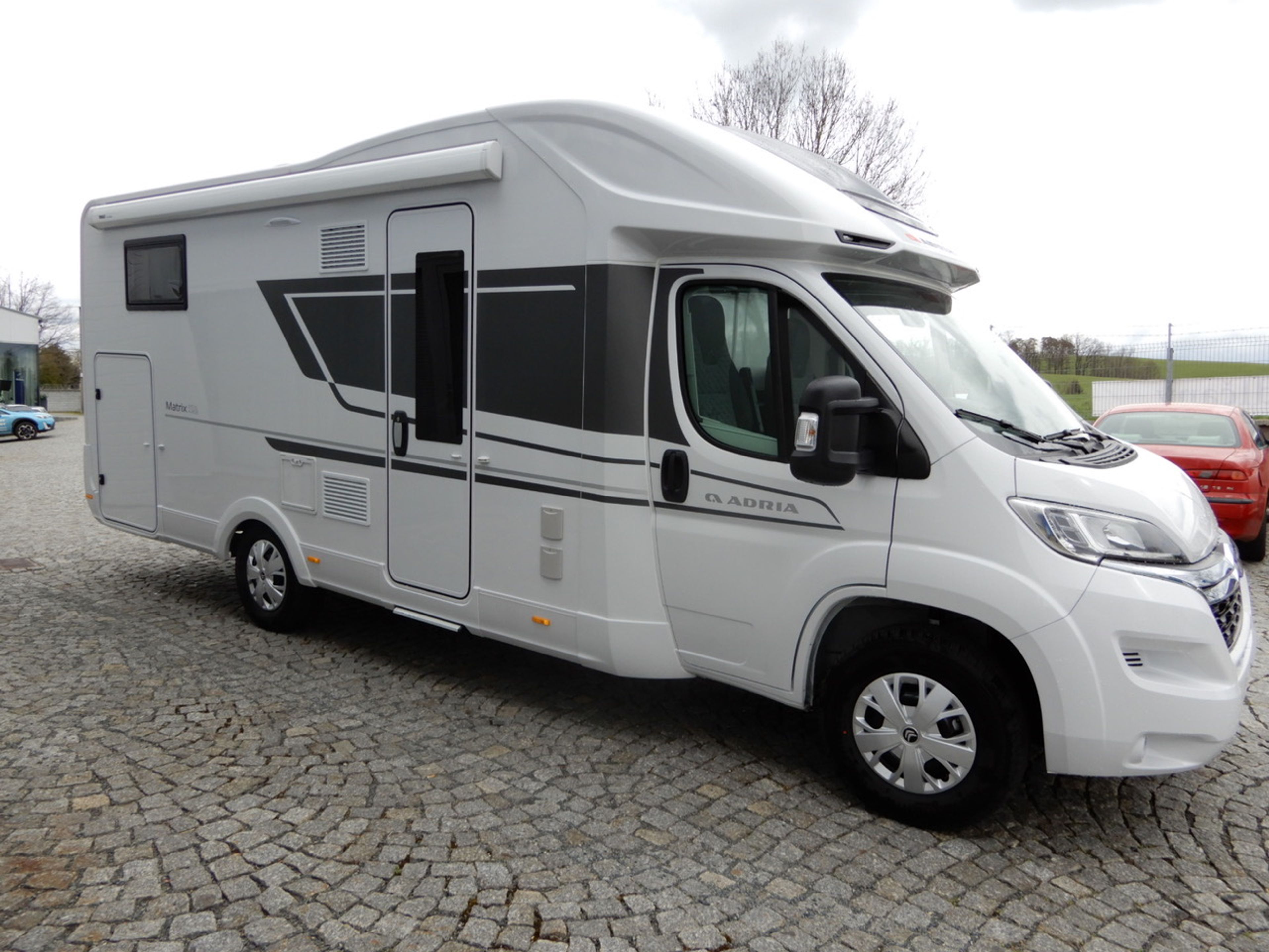 main caravan image