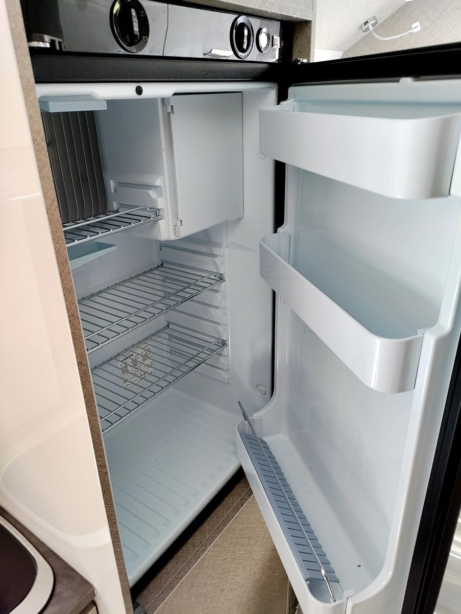 rm4236 fridge